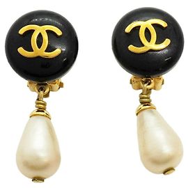 Orecchini a clip Chanel Nero e Oro Nero D'oro