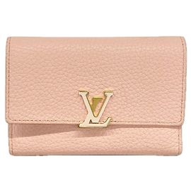 Louis Vuitton Portefeuille Capucines Compact Tri-fold Wallet Rosa