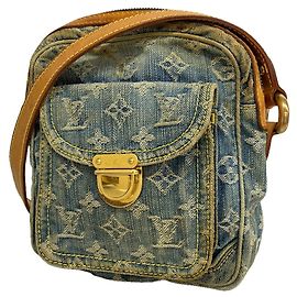 Bolsa de Ombro Louis Vuitton Monogram Denim Azul