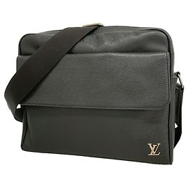 Louis Vuitton Taiga Alex Shoulder Bag Black