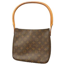 Bolso de hombro Louis Vuitton Monogram Looping MM Castaño