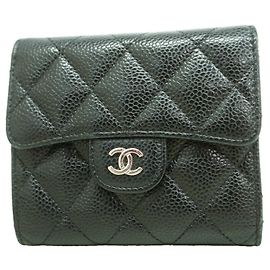 Carteira tri-fold Chanel preta Preto