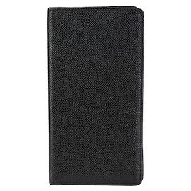 Louis Vuitton Taiga Bi-fold Wallet M30392 Black