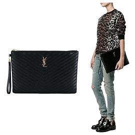 Autre Marque Pochette matelassée monogramme dorée Multicolore