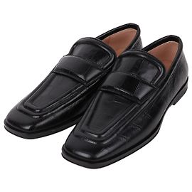 Bottega Veneta Crocodile Pattern Black Loafers Black