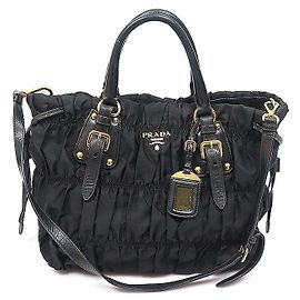 Prada Tessuto Pocono Fabric Gauffre Noir Noir