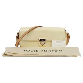 Louis Vuitton Bolsa de Ombro Vernis Marly Marrom