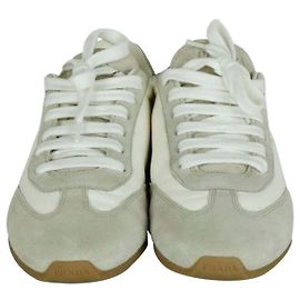 Prada Sneakers in nappa e camoscio Marrone