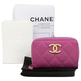 Chanel CC Logo Zip Card Wallet Brown