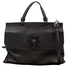 Gucci Mala de Ombro em Pele com Fecho de Bambu Preta Preto