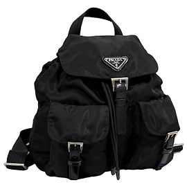 Prada Mochila pequeña de nylon con logotipo triangular negro Negro