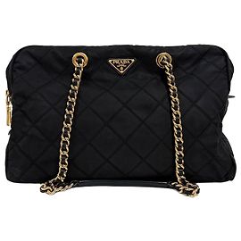 Prada Borsa a tracolla matelassé con catena e logo Triangle Nera Nero