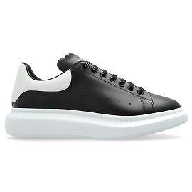 Alexander Mcqueen Sneakers Oversized Nero