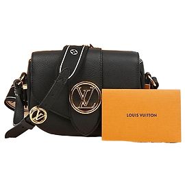 Louis Vuitton Bolsa de Ombro Soft PM Preta Preto