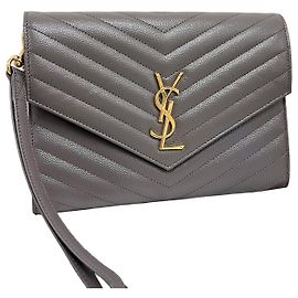 Autre Marque Envelope Monogram Strap Clutch Bag Mehrfarben
