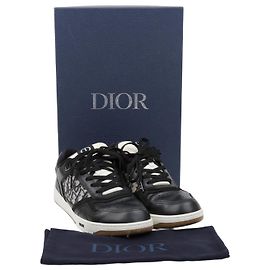 Dior Low-Top Sneaker Braun