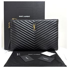 Autre Marque Monogram Matelassé Clutch Black Schwarz