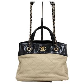 Chanel Two-Tone Chain Tote Bag Shoulder Bag Multiple colors