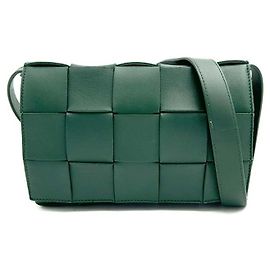 Borsa Bottega Veneta Cassette in mesh verde Verde