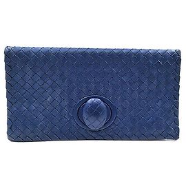 Clutch com aba em mesh Bottega Veneta Azul