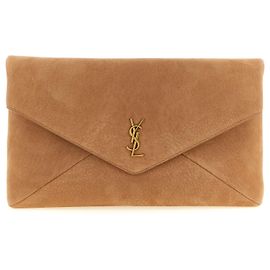 Autre Marque Clutch aus Lammleder in Braun Braun