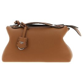 Fendi Borsa in pelle di vitello marrone Marrone