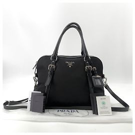 Prada Saco Tote Dome em Nylon e Bezerro Macio Saco de Ombro Marrom