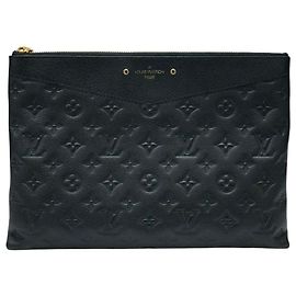 Louis Vuitton Daily Clutch Multiple colors
