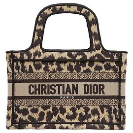 Dior Mini Book Tote Bolsa Leopardo Bordada Multicor