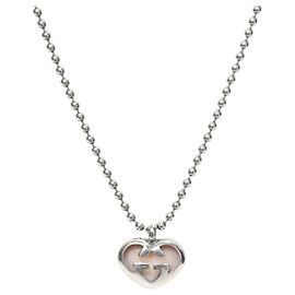 Gucci Collier en argent avec cœurs entrelacés Argenté