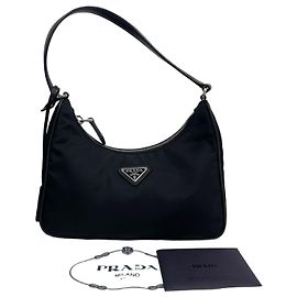 Prada Borsa a tracolla Hobo Re-Edition in nylon Nero