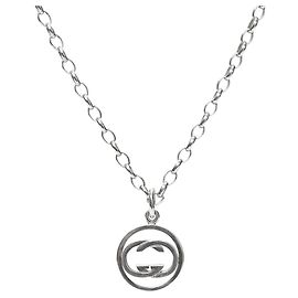 Gucci Round Interlocking Silver Necklace Silvery