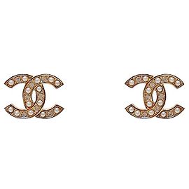 Chanel Brincos CC de pérolas e cristais Dourado
