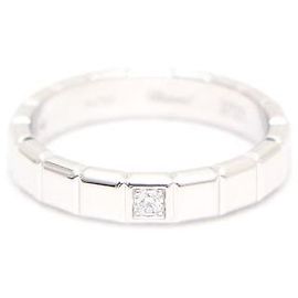 Chopard Anello Medium Ice Cube in Oro Bianco e Diamanti Carat Bianco