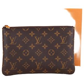 Louis Vuitton Monogram Key Pouch M Multicor