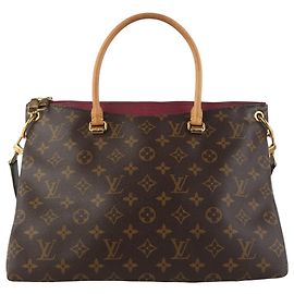 Louis Vuitton Bolsa de Ombro Monogram Palace MM Multicor
