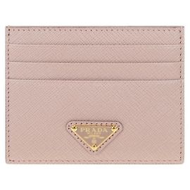Prada Tarjetero Saffiano stamp: QHH Roja