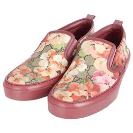 Gucci Supreme Monogram Bloom Slip-On Multicor