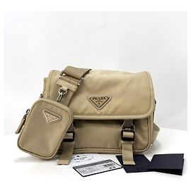Prada Bolsa Tiracolo e Bolsa de Ombro Re-Nylon com Logótipo Triangular Marrom