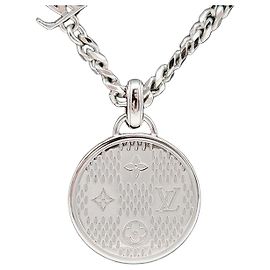 Louis Vuitton Halskette mit Anhänger Silber
