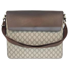 Gucci Borsa a tracolla da uomo GG Flap Marrone