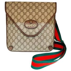 Gucci Borsa a tracolla Neo GG Vintage Medium Messenger Marrone