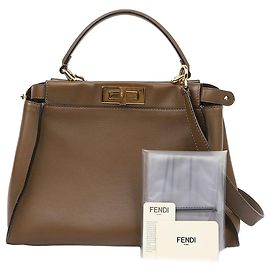 Fendi Borsa a Tracolla Tote Peekaboo Medium Marrone Marrone