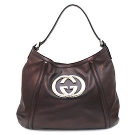 Gucci Bolsa de ombro hobo em couro GG Interlocking Marrom