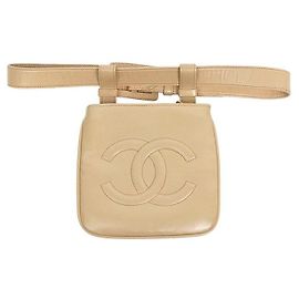 Chanel CC Gürteltasche Beige Leder Braun