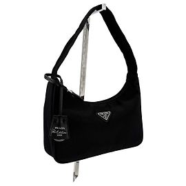 Sac hobo Prada en nylon noir 1NE515 Noir