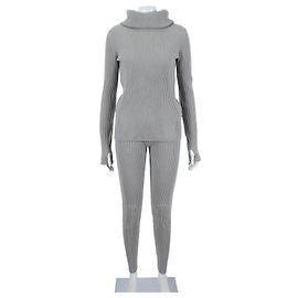 Hermès Knit Set Gray Brown
