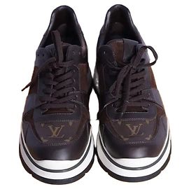 Louis Vuitton Baskets en daim Monogram Multicolore