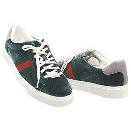 Gucci Ace Square Web Sneaker aus grünem Samt Grün
