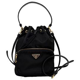 Prada Saco Bucket em Nylon com Logótipo Triangular e Cordão Preto Preto